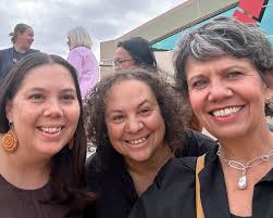 This week @AIDAAustralia CEO, Donna Burns plus Board Director, Dr Jean  Pepperill Penangke & Dr Karen Nicholls are in Alice Springs for Together  Outback: Hearing the Outback Voices in Healthcare. 🩺 This