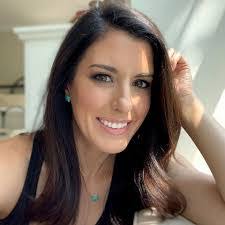 Amanda Hagerman's Instagram, Twitter & Facebook