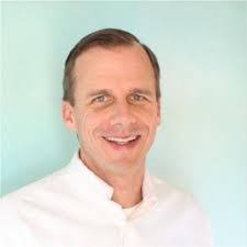 Steven Rust's Instagram, Twitter & Facebook