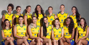 A seleção brasileira feminina de vôlei encerrou com vitória sua participação na fase classificatória da liga das nações, neste domingo, e conheceu seu adversário na semifinal.será o. Com Novo Patrocinio Selecao De Volei Feminino Entrara Em Quadra Maquiada Gazeta Esportiva