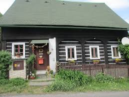 Die dominante bildet der berg klíč mit der höhe von 760m ü. Polevsko Severocesky Kraj Russland