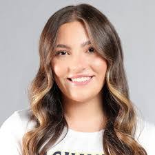 Leah Faust's Instagram, Twitter & Facebook