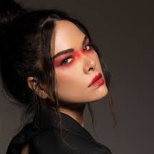 Lili Chan — Colorize