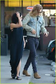 Vanessa Hudgens Runs Errands With Boyfriend Austin Butler Vanessa Hudgens Austin Bu Vanessa Hudgens And Austin Butler Austin Butler Austin Butler And Vanessa