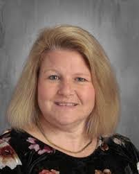 Sandra Bunton's Instagram, Twitter & Facebook