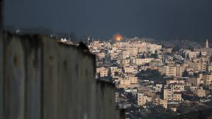 Los palestinos quieren que jerusalén este sea la capital de su futuro estado. Un Auto Embiste A 14 Personas En Un Ataque En Jerusalen Rt
