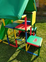 Quadro In 2020 Spielturm Teppiche Im Wohnzimmer Sandkiste