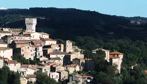 Splendido parco termale di san casciano dei bagni, fonteverde terme & spa sono tra le terme più famose in italia. San Casciano Dei Bagni Il Borgo Piu Incantevole Della Val D Orcia Foto 1 Di 8 Siviaggia