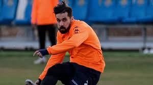 أعلن الأهلي السعودي التعاقد لموسمين مع لاعب الأهلي المصري عبدالله السعيد الذي أثار جدلا في الأشهر الماضية بعد توقيعه مع الزمالك قبل أن يتم تجديد عقده مع ناديه وإعارته لناد فنلندي. Ø§Ù„Ù†Ø§Ø¯ÙŠ Ø§Ù„Ø£Ù‡Ù„ÙŠ Ø§Ù„Ù…ØµØ±ÙŠ ÙŠÙ‚Ø¯Ù… Ø´ÙƒÙˆÙ‰ Ø±Ø³Ù…ÙŠØ© Ù„Ù€ ÙÙŠÙØ§ Ø¶Ø¯ Ø§Ù„Ø£Ù‡Ù„ÙŠ Ø§Ù„Ø³Ø¹ÙˆØ¯ÙŠ ÙˆØ¹Ø¨Ø¯Ø§Ù„Ù„Ù‡ Ø§Ù„Ø³Ø¹ÙŠØ¯