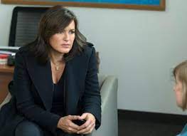 Svu season 13 premiere episode had stabler missing but we had a new entry as well in the unit and that is of amanda collins from atlanta. Law Order Svu Season 16 Episode 14 Tv Fanatic