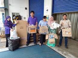 Jun 04, 2021 · pharmaniaga manufacturing bhd will be the local product registration holder for ravida, or ravidasvir hydrochloride, which will be used to treat hepatitis c. Pharmaniaga Berhad On Twitter Our Xchange Recycling Campaign At Pharmaniaga Logistics Sdn Bhd Kuching Throwback10april Xchangerecyclingcampaign Pharmagreen Plsbkuching Pharmaniaga Https T Co Dynzm80smr