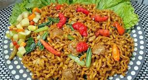 Pilihan seru dinikmati sebagai makan malam praktis bersama keluarga di rumah. Resep Mie Tek Tek Goreng Super Mudah