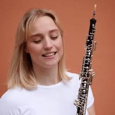 Interview to oboist Emma Van Der Galiën.