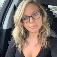 Carly Lowery's Instagram, Twitter & Facebook