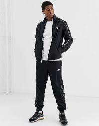 Il vous offrira allure et confort de port en toutes circonstances ! Nike Ensemble Survetement Noir Asos