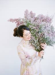 There's a lot to choose from; Where To Shop For Flowers According To Florist Tulipina Vogue