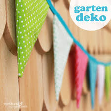 Es gibt sachen, die man braucht, findet sie aber schwierig auf dem markt , oder zu teuer. Sommerlich Bunte Wimpelkette Fur Die Terrasse Verflixt Und Aufgetrennt