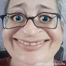 How to get free samples from TikTok shop?