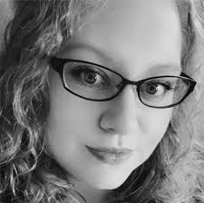 Cara Roman's Instagram, Twitter & Facebook