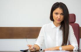 Se spune ca munca la domiciliu se dovedeste a fi de multe ori un vis neimplinit. 8 Femei De Afaceri De Succes Inspiratie Pentru Femeile Antreprenoare Afaceri Si Leadership Feminin Ro