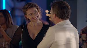 Dos parejas que luchan por estar cerca deciden darse otra oportunidad el uno al otro, 100 días para volver a enamorarse. Hacer Comedia Es Un Gusto Catherine Mazoyer Habla De Su Seductor Regreso A Las Teleseries En 100 Dias Para Enamorarse 100 Dias Para Enamorarse Mega