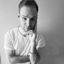 YES you 👈 R. Beautiful lady. I love your post.🌹