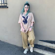 Billie Eilish Style Popsugar Fashion Photo 30 Billie Eilish Billie Fashion