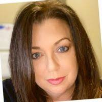 Kirstie Smith's Instagram, Twitter & Facebook