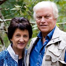 Paul perrigo and his wife Beulah perrigo with son David perrigo with his  wife Linda perrigo and then his daughter Arelene perrigo holding his  grandaughter Rose ferguson and younger daughter melva perrigo