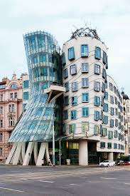 Las 10 Obras Arquitectonicas Mas Cuestionadas Maqueta Arquitectura Arquitectura Futurista Arquitectura Unica