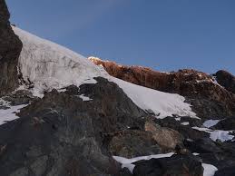 The rwenzori range,uganda typically referred to as mountains of the moon have been rapidly losing their glacier cover. Beauty Of Rwenzori Picture Of Rwenzori Mountaineering Trekking Expeditions Rwenzori Mountains National Park Tripadvisor