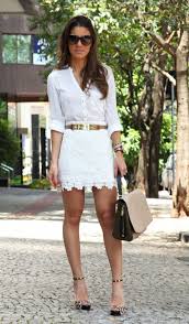 Camisa Branca Para Fim De Ano Dicas De Moda Essenciais Para Mulheres Baixinhas Dicas De Mulher Moda Looks Dicas De Moda