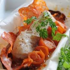 Decouvrez La Recette Des Papillotes De Cabillaud Au Chorizo Cabillaud Chorizo Poisson En Papillote Papillote De Cabillaud