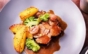 Rindsbraten Mit Rotweinsauce Rezept Rezept Hauptspeise Lebensmittel Essen Rezepte