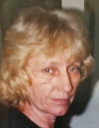 Lynn Dillon's Instagram, Twitter & Facebook