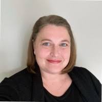 60+ perfiles de «Ansley»