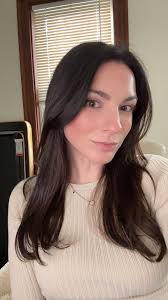 Hi ladies, my friend Riley and I are looking for another girl in her  mid-late twenties to apartment search with for 8/1 or 9/1 move in. We're  primarily looking at East Boston,