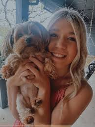 Hi everyone! My name is Hannah, and I am a college student from Brookfield,  home for the summer. I am currently a sophomore at Bradley University where  I am studying biology and