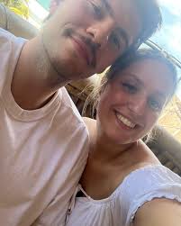 Carly de Longville (@carly.delongville) • Instagram photos and videos