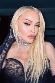 Laquita Jenkins's Instagram, Twitter & Facebook