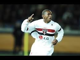 O atlético precisa mesmo de zagueiro e de centroavante? Sao Paulo Fc 1x0 Liverpool 2005 Gol De Mineiro Youtube