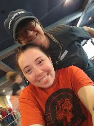 What are the best breweries and restaurants near Kings Island?