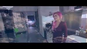 Det nye tilskuddet er artist og influenser alexandra joner (31), som de siste ukene har vikariert i «god kveld norge». Hjemme Hos Alexandra Joner God Kveld Norge Tv 2 2015 Youtube