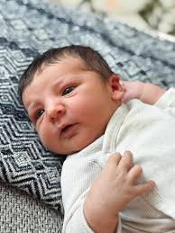 She's here 🍼🥰 Enjoying the first week of our Violet Ruth and getting our  bearings as a family of four! My heart is so full! Thank you to everyone  who reached out,