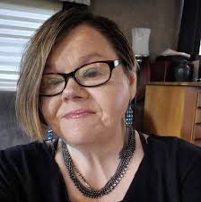 Tackling another look I've done before, but I think I really took this one  up a notch! "Haste makes waste, so I rarely hurry." 🌀🐾