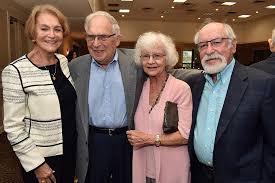 Longboat Key Club celebrates Passover