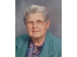 Denise Apple's Instagram, Twitter & Facebook