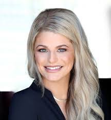 Kristen Petersen's Instagram, Twitter & Facebook