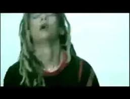 Tokio hotel is a german pop rock band founded in magdeburg, germany in 2001 by singer bill kaulitz, guitarist tom kaulitz, bassist georg listing and drummer gustav schäfer. Tokio Hotel Durch Den Monsun On Make A Gif