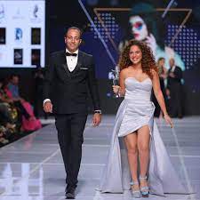 Jun 06, 2021 · طالب نائب رئيس الجمهورية الفريق الركن علي محسن الأحمر الجهات الدولية والإقليمية ورعاة السلام والمنظمات الدولية باتخاذ موقف واضح تجاه جرائم الحوثيين بحق المدنيين والأطفال في اليمن. Middle East Fashion Festival Meff4 Blue Moon For Events Facebook